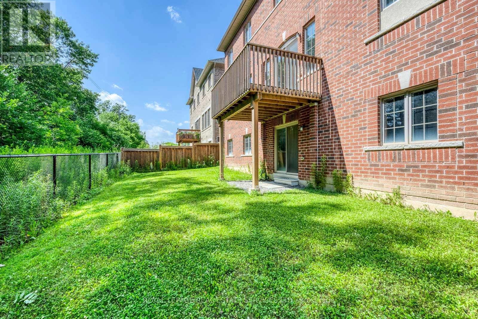 60 Avanti Crescent, Hamilton, Ontario  L8B 1W7 - Photo 43 - X13517516