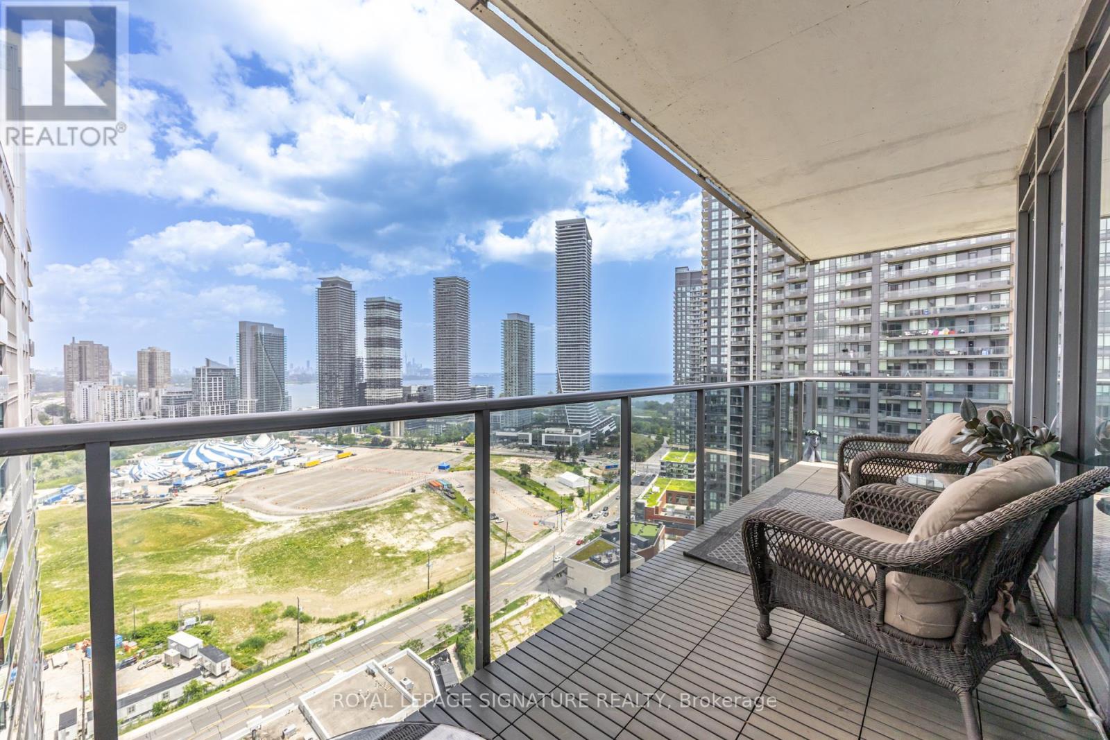 2808 - 88 Park Lawn Road, Toronto, Ontario  M8Y 0B5 - Photo 2 - W13517064