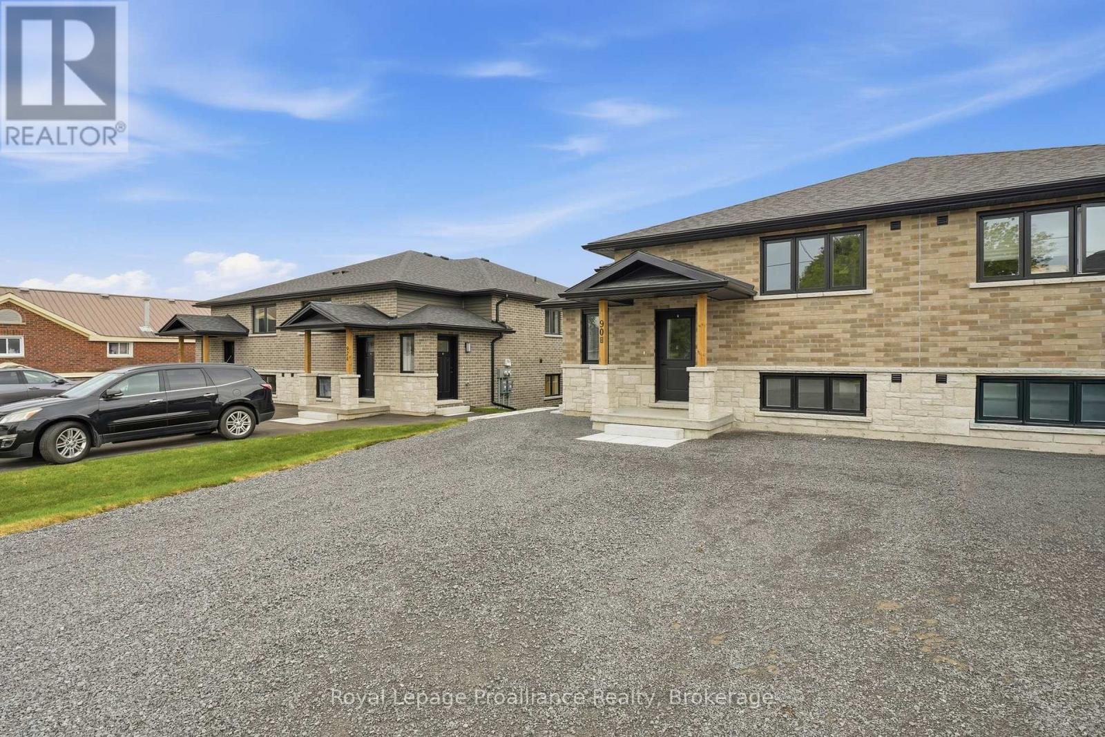 Upper - 90b Lywood Street, Belleville, Ontario  K0K 1K0 - Photo 5 - X13521556