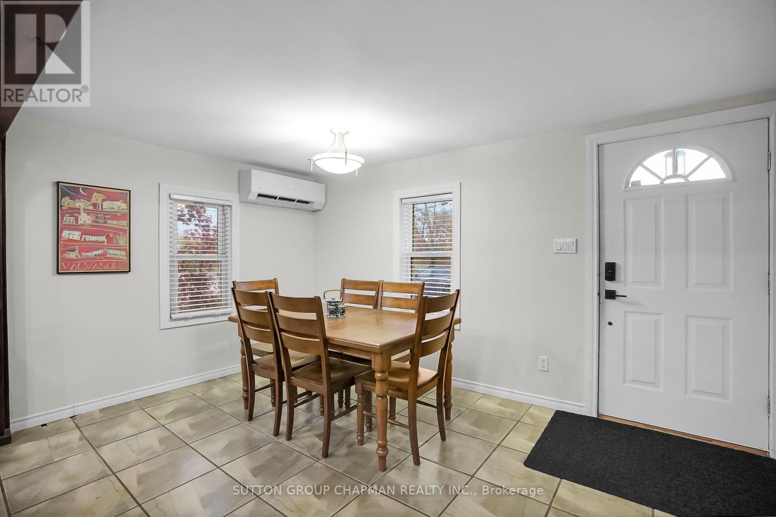 15 Arthur Street, Lambton Shores, Ontario  N0N 1J0 - Photo 3 - X13521594