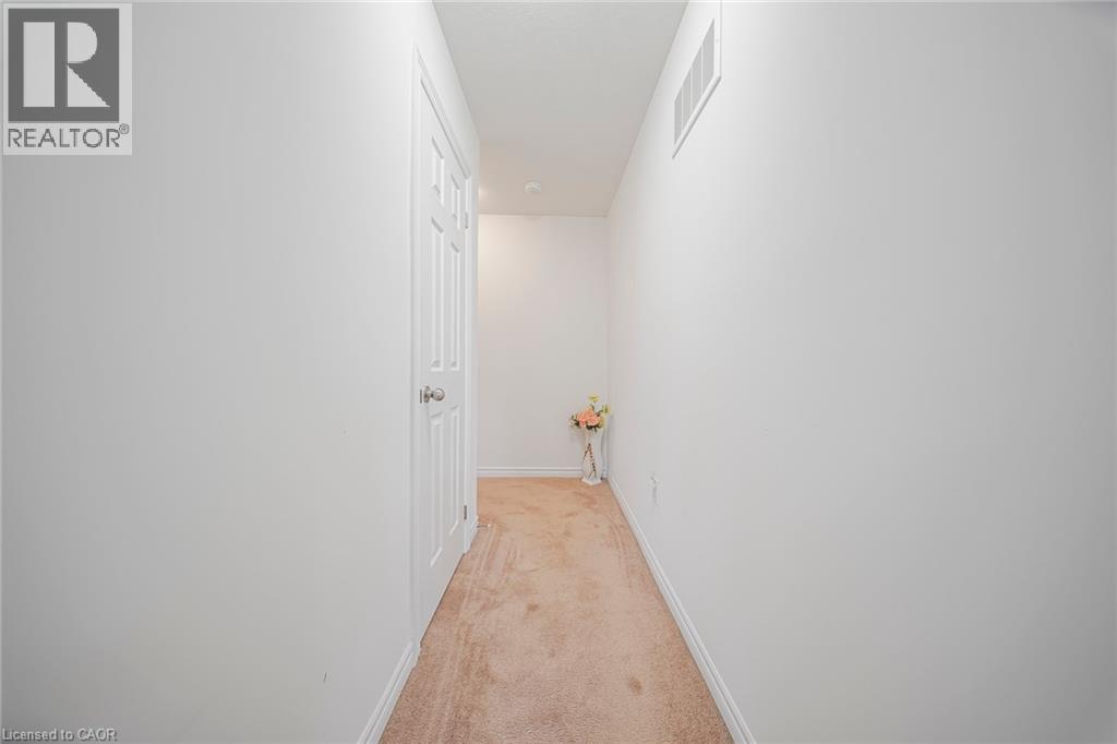 15 Dewberry Drive, Kitchener, Ontario  N2B 0A9 - Photo 16 - 40845188