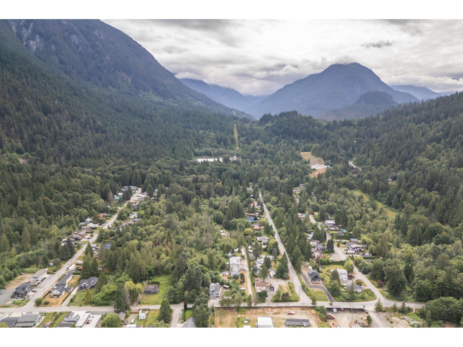 66509 Stephens Road, Kawkawa Lake, Hope, British Columbia  V0X 1L1 - Photo 39 - R3142632