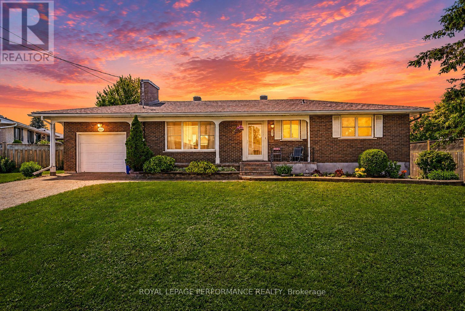 531 Blossom Park Drive, Cornwall, Ontario K6H 5N1 - Photo 3 - X13521612