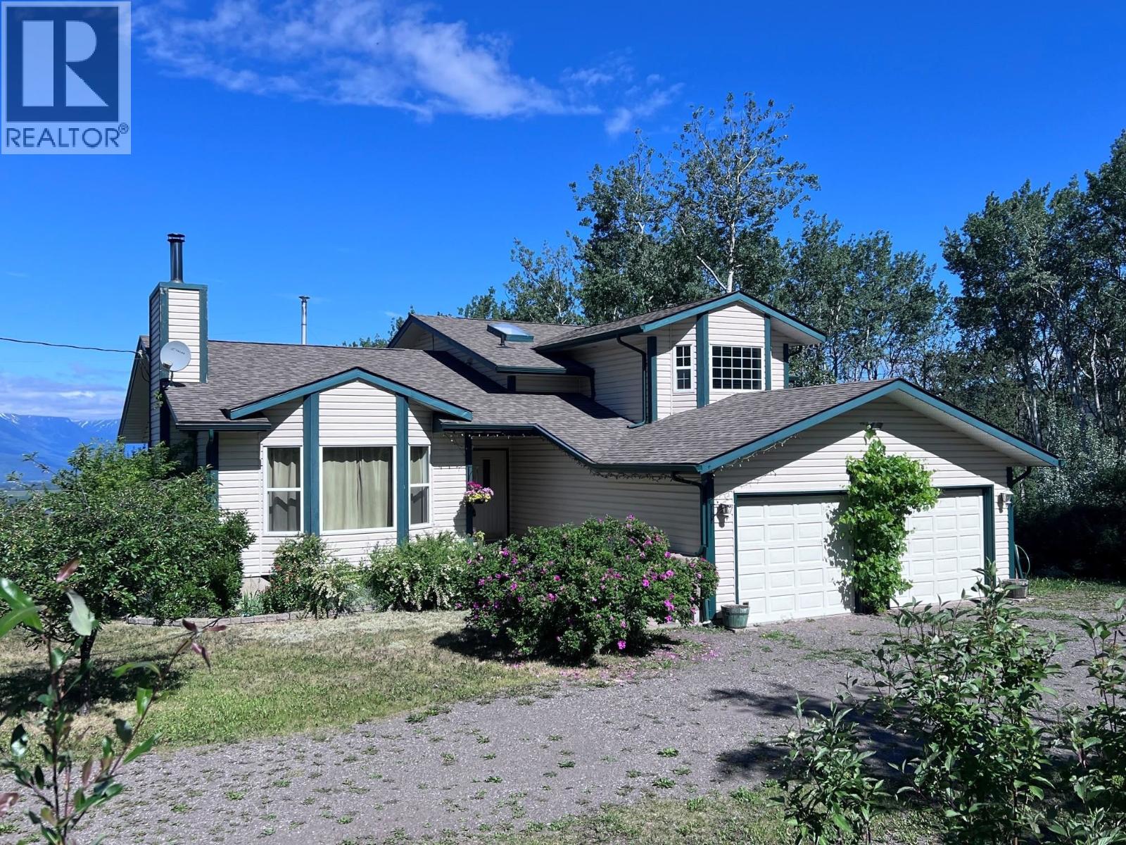 9312 Bluff Road, Telkwa, British Columbia  V0J 1X0 - Photo 1 - R3105354