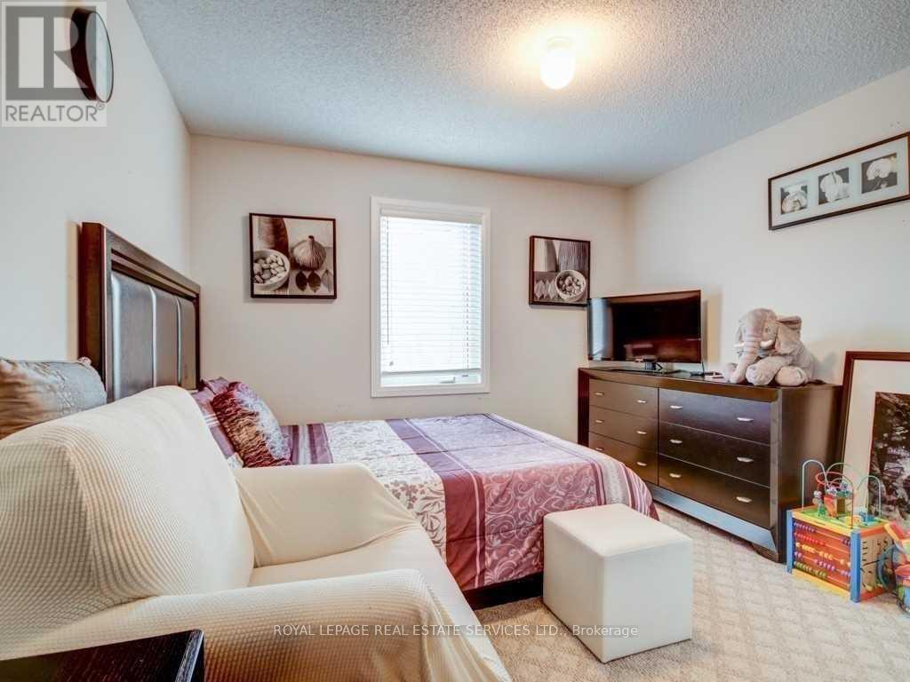 786 Banks Crescent, Milton, Ontario L9T 9A3 - Photo 15 - W13521548