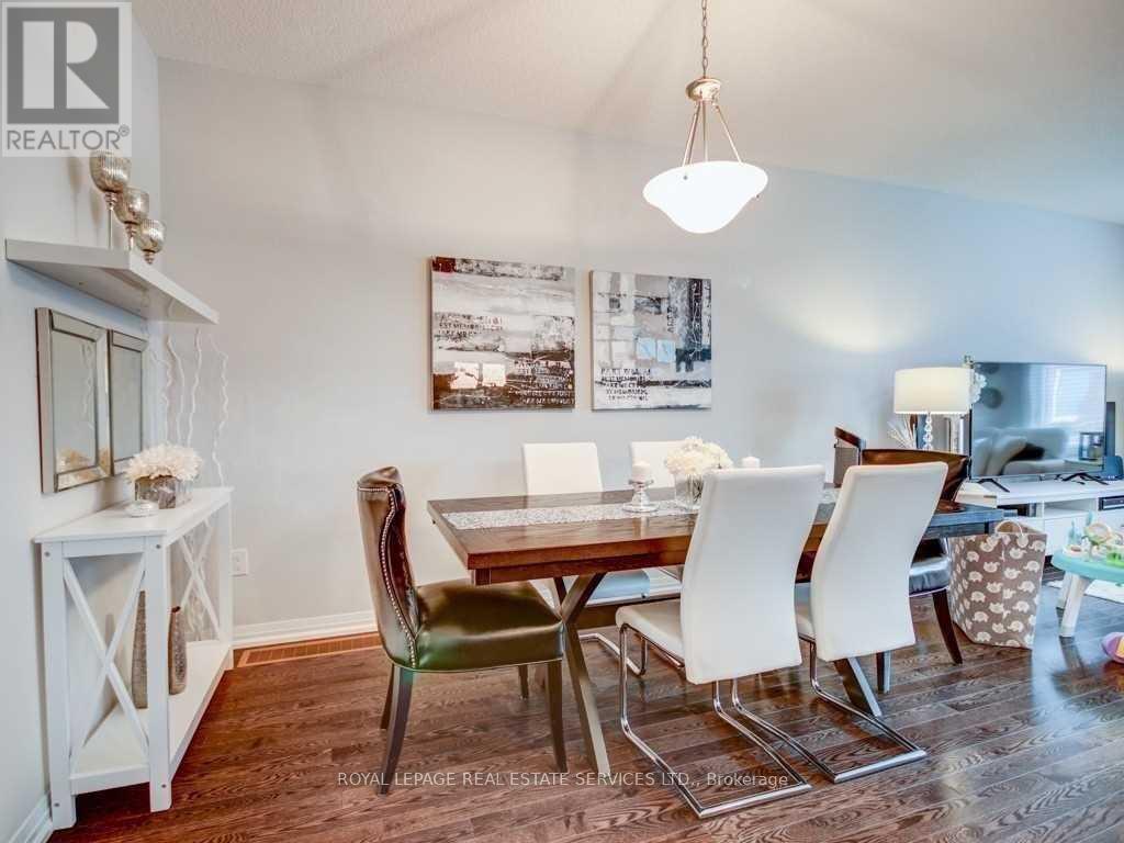 786 Banks Crescent, Milton, Ontario L9T 9A3 - Photo 3 - W13521548
