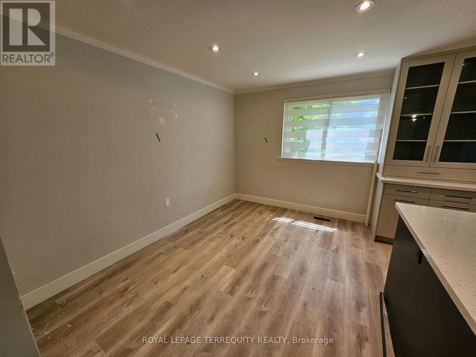 2067 Obeck Crescent, Mississauga, Ontario  L5H 3L6 - Photo 15 - W13521570