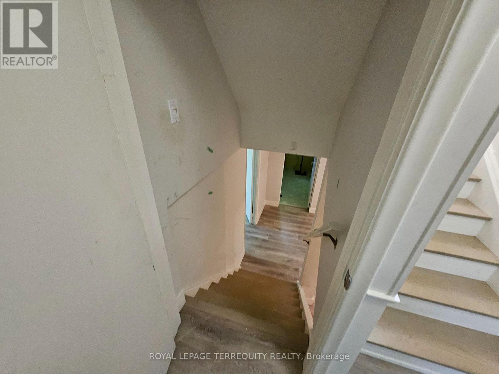 2067 Obeck Crescent, Mississauga, Ontario  L5H 3L6 - Photo 27 - W13521570