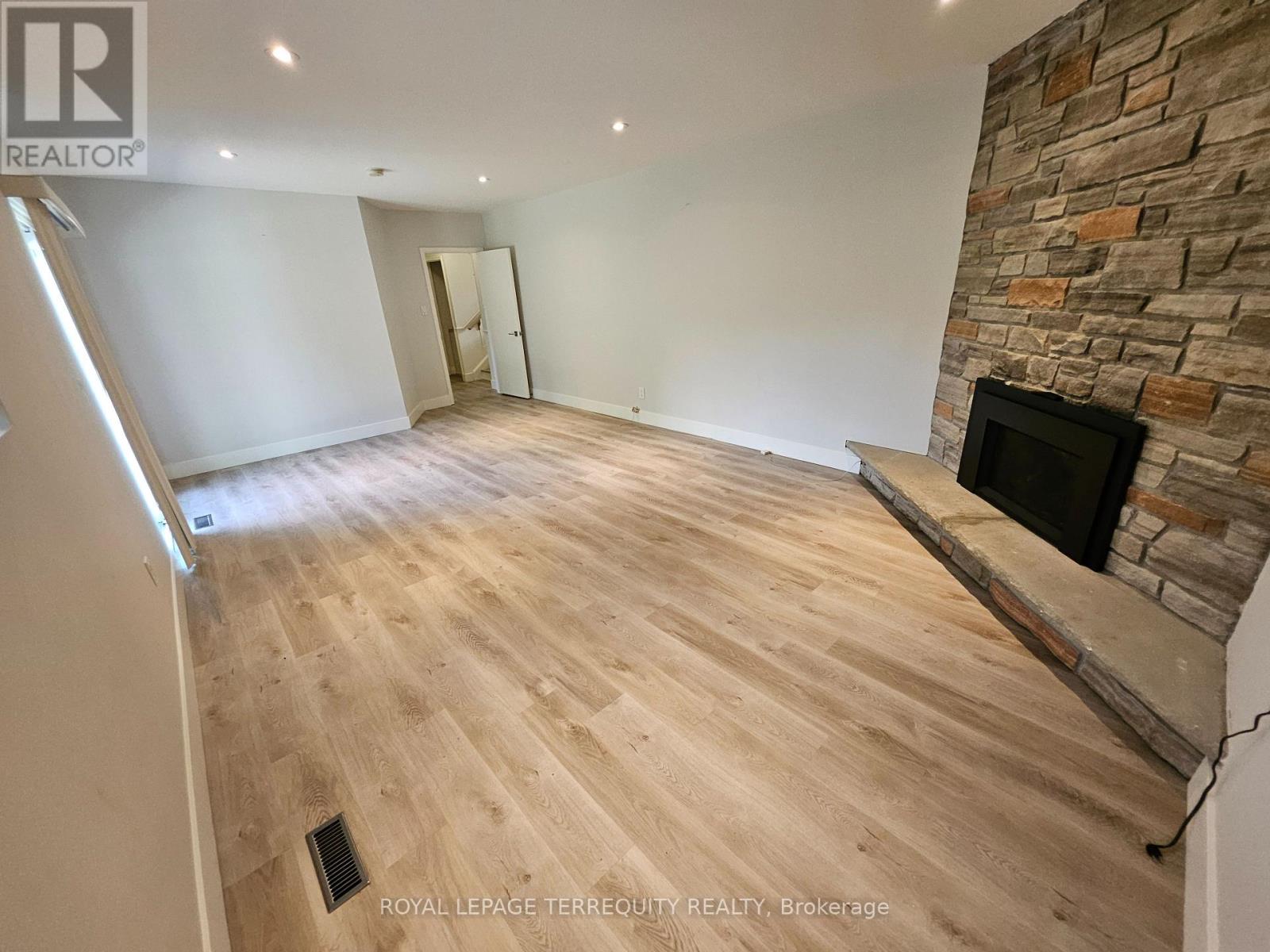 2067 Obeck Crescent, Mississauga, Ontario  L5H 3L6 - Photo 30 - W13521570
