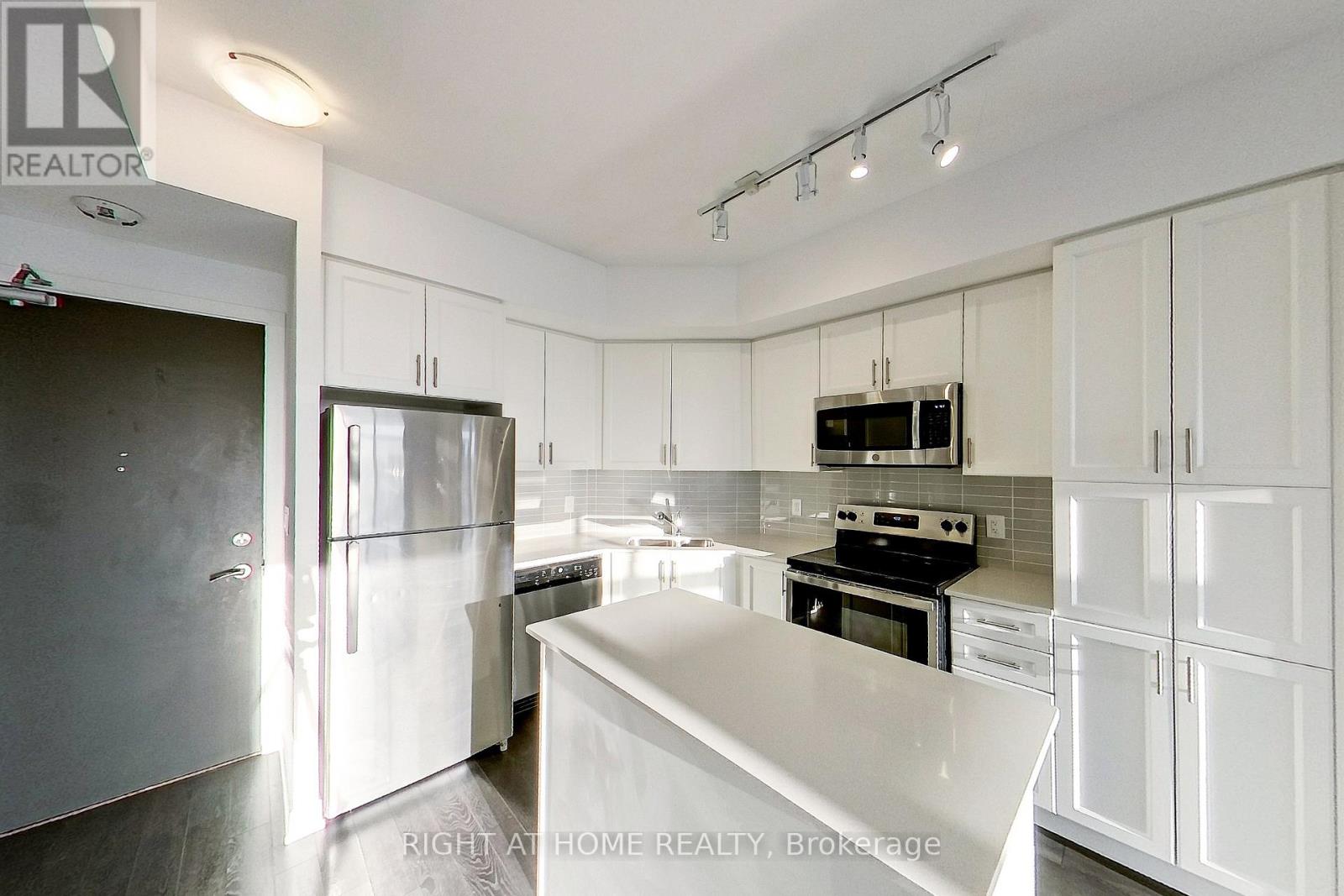 1003 - 550 North Service Road, Grimsby (Grimsby Beach), Ontario  L3M 0H9 - Photo 4 - X13521546