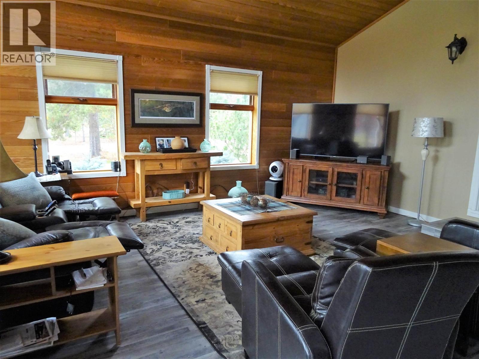 1500 Ash Street, Valemount, British Columbia  V0E 2Z0 - Photo 34 - R3142401