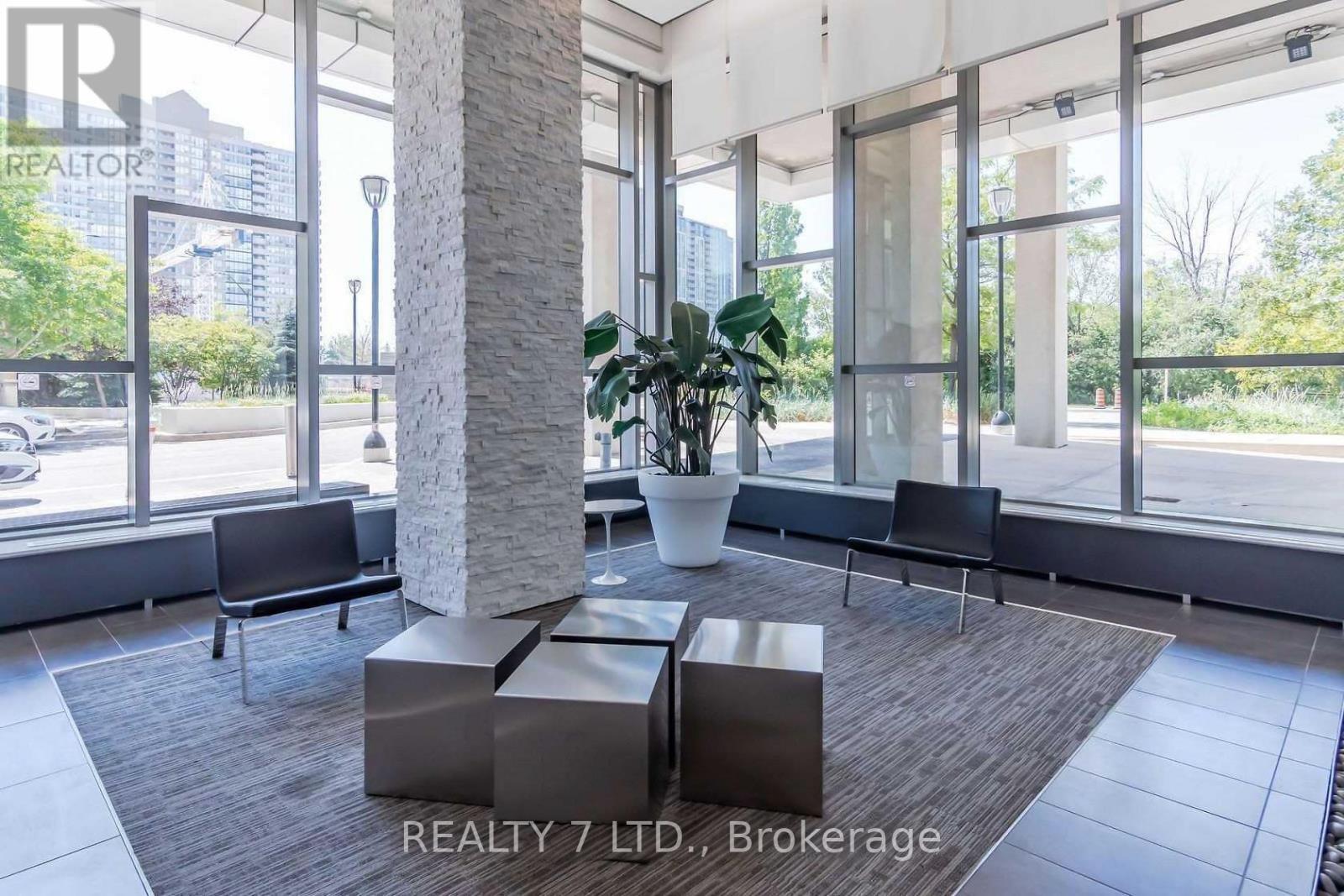 2709 - 360 Square One Drive, Mississauga, Ontario  L5B 0G7 - Photo 7 - W13521588