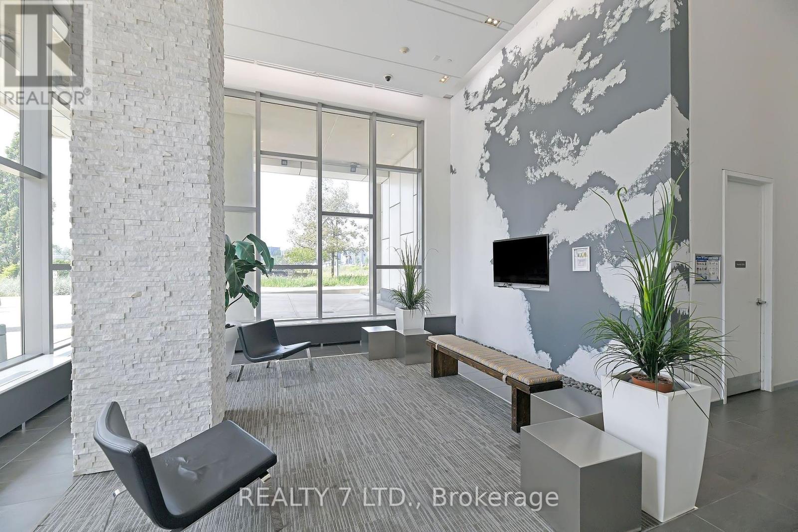 2709 - 360 Square One Drive, Mississauga, Ontario  L5B 0G7 - Photo 9 - W13521588