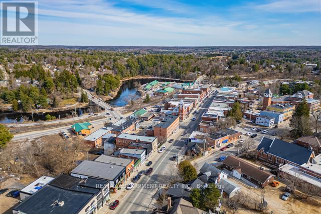 79 Mcmurray Street, Bracebridge, Ontario  P1L 2A1 - Photo 40 - X13521510