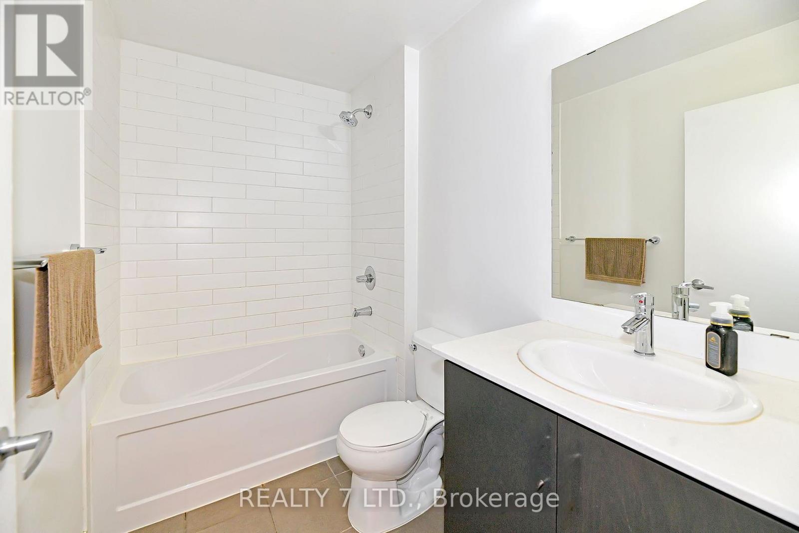 2709 - 360 Square One Drive, Mississauga, Ontario  L5B 0G7 - Photo 36 - W13521588
