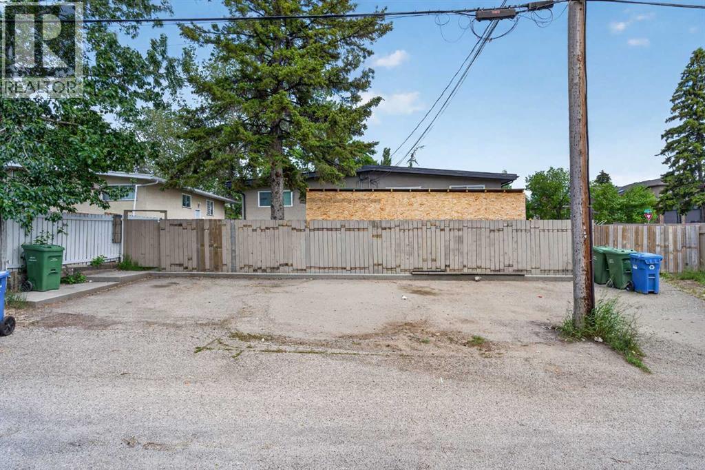 1001 Mckinnon Drive NE, Calgary, Alberta  T2E 6A7 - Photo 30 - A2324087