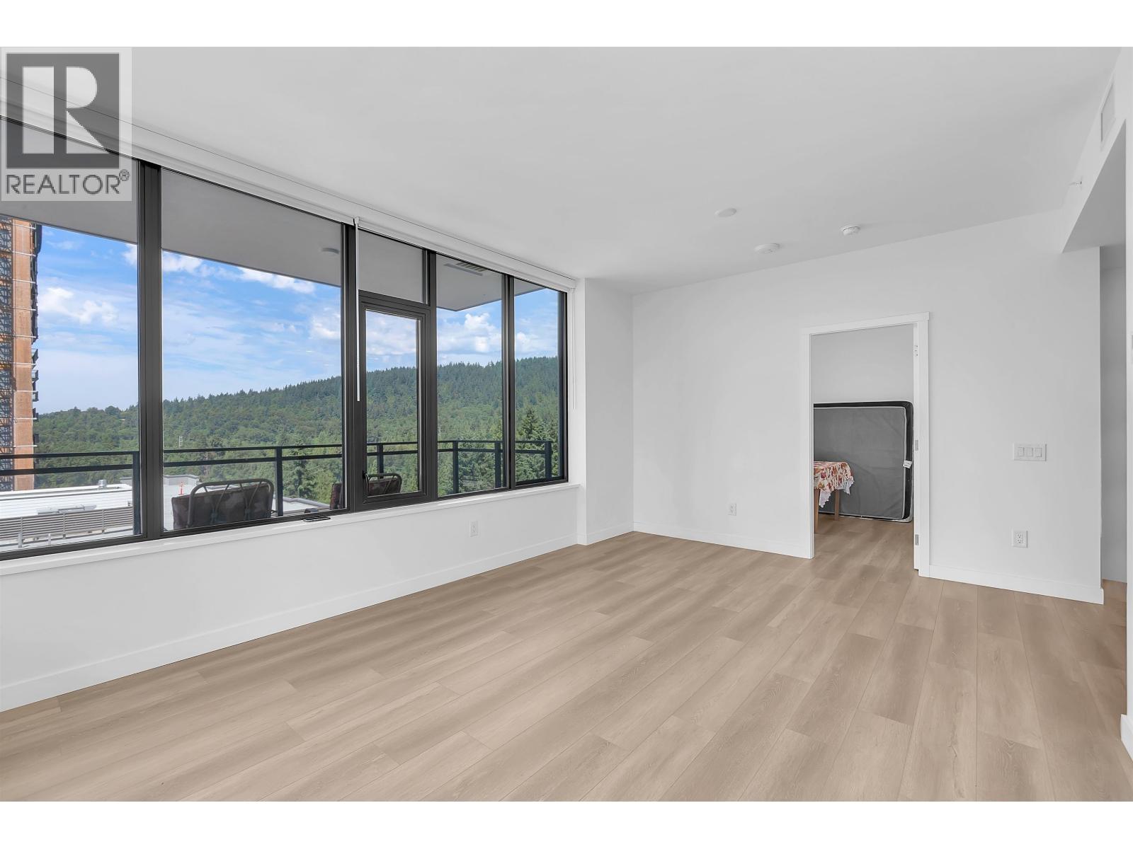 1002 626 Claremont Street, Coquitlam, British Columbia  V3J 0T1 - Photo 3 - R3142619