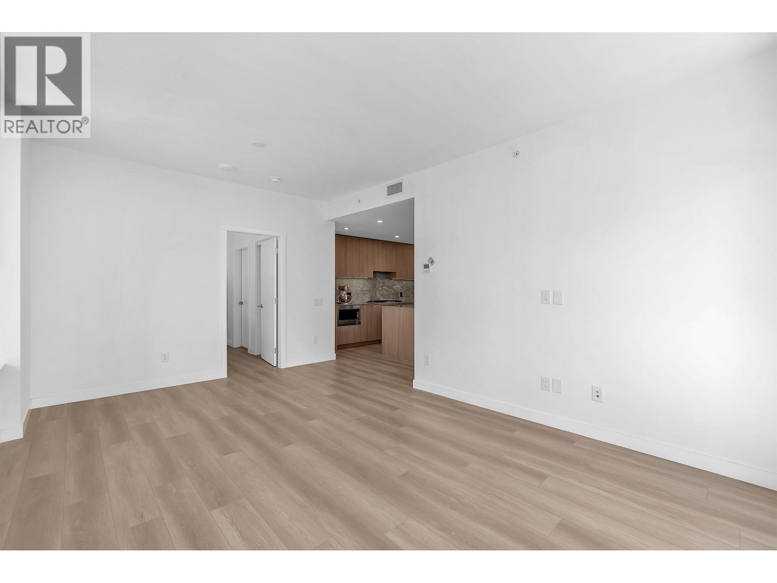 1002 626 Claremont Street, Coquitlam, British Columbia  V3J 0T1 - Photo 4 - R3142619