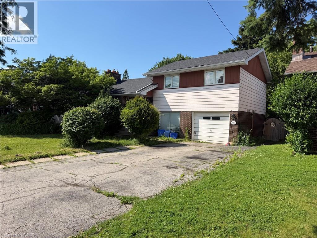 147 DELMAR Drive, Hamilton, Ontario