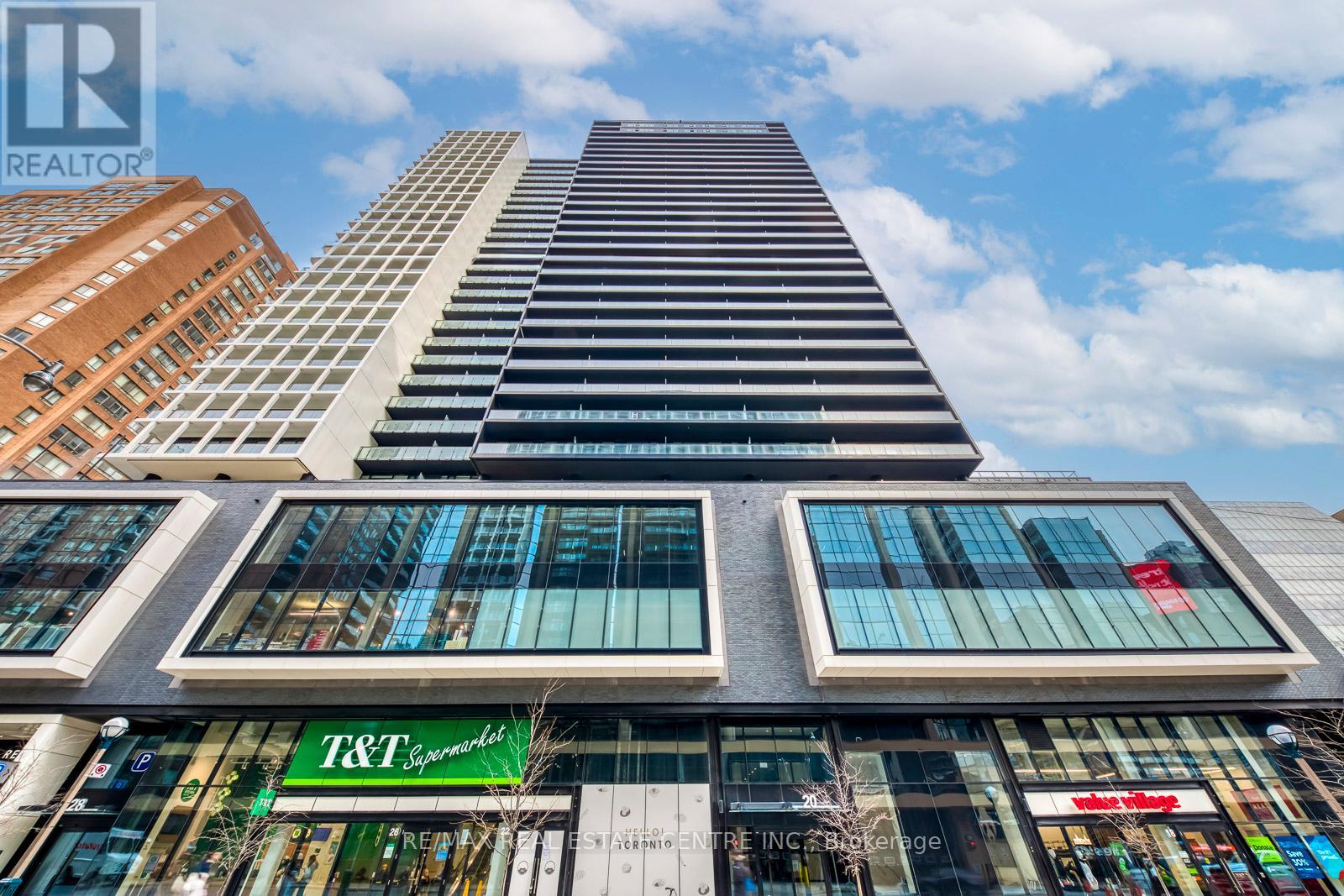 2612 - 20 Edward Street, Toronto, Ontario  M5G 1C9 - Photo 2 - C13521650