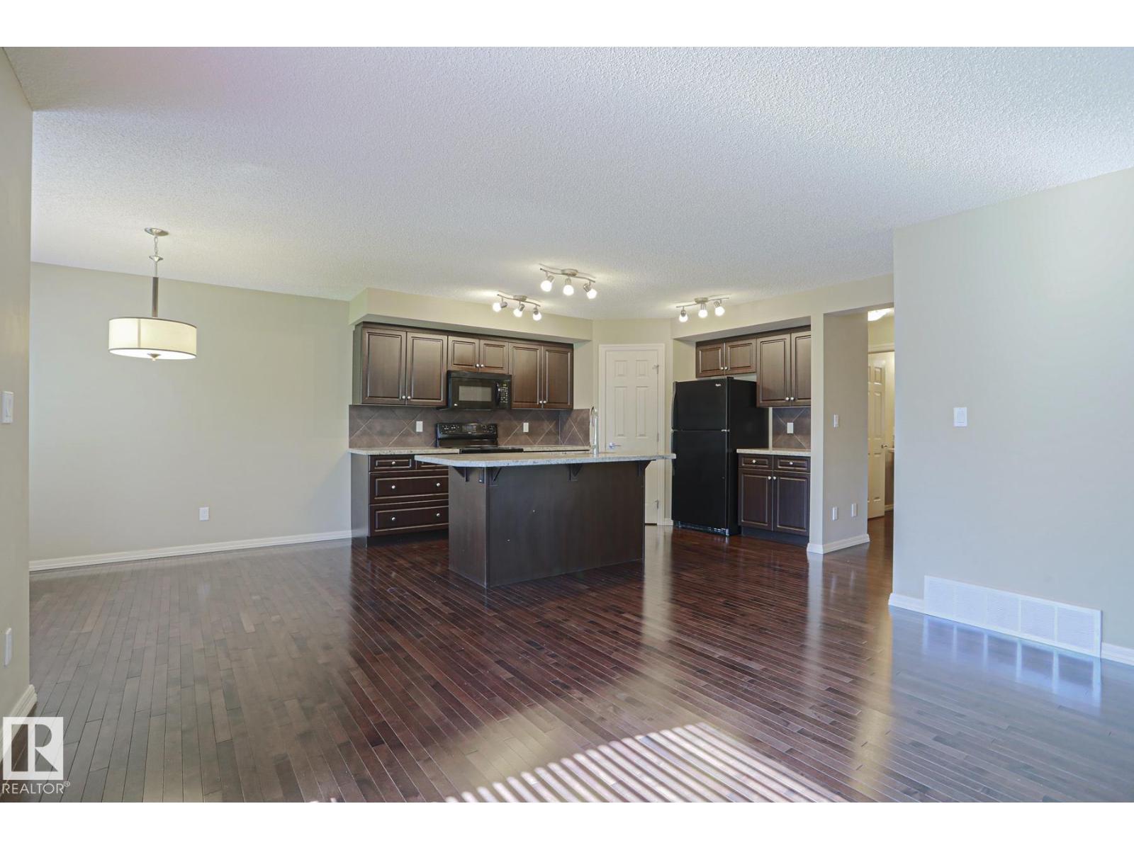6215 60 St, Beaumont, Alberta  T4X 0J3 - Photo 12 - E4497049