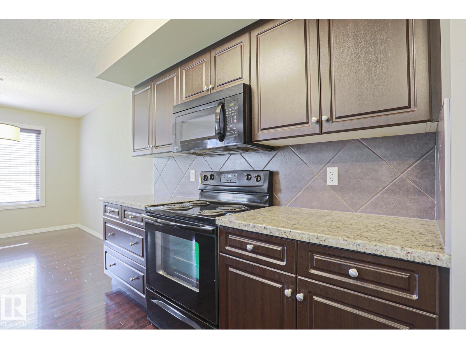 6215 60 St, Beaumont, Alberta  T4X 0J3 - Photo 4 - E4497049