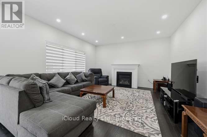 1944 Don White Court, Oshawa, Ontario  L1K 0R3 - Photo 6 - E13521658