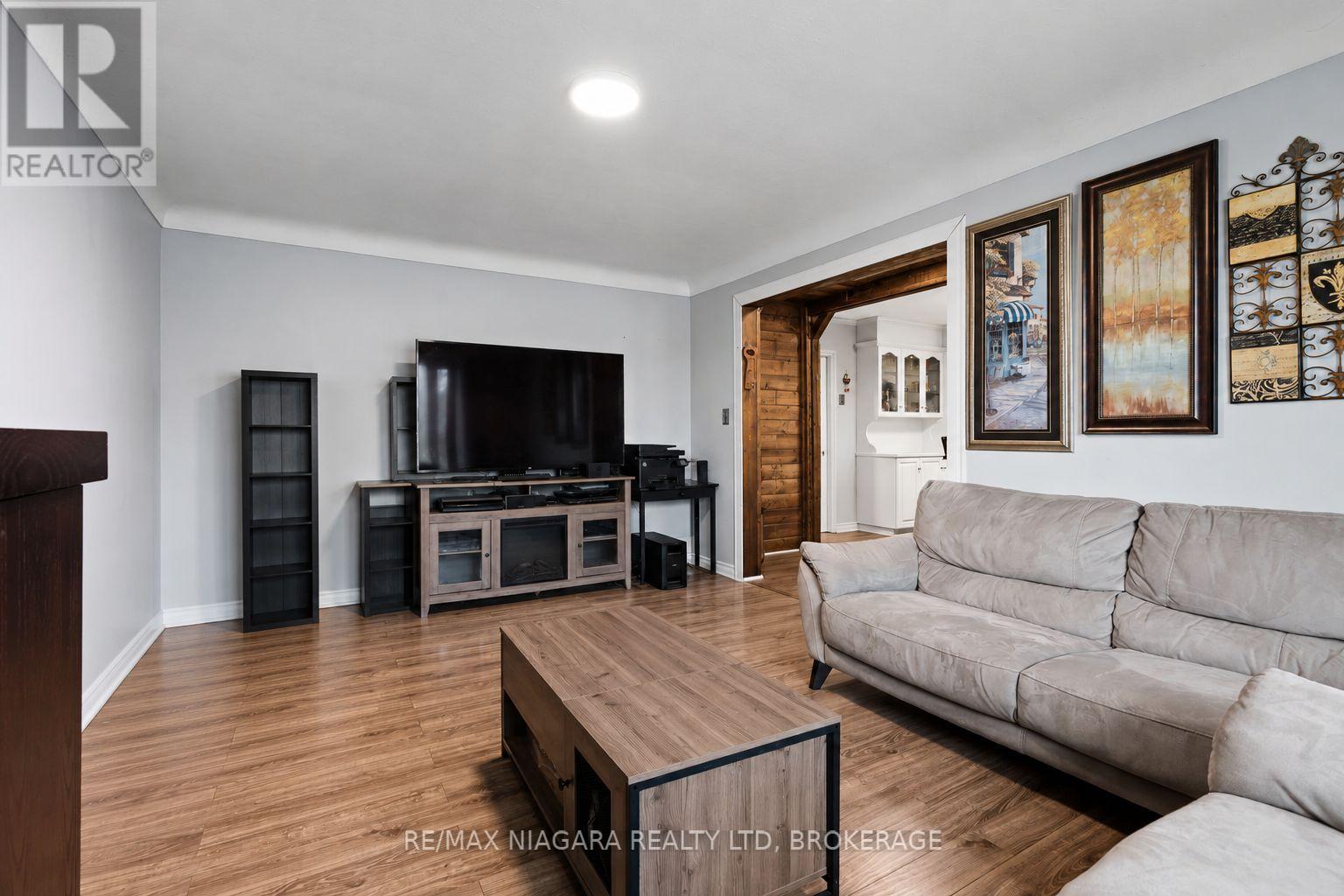 204 Hildred Street, Welland (Lincoln/crowland), Ontario  L3B 1N1 - Photo 5 - X13521720