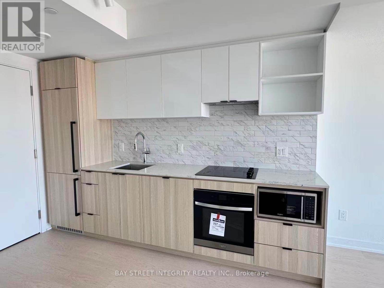 Lph17 - 252 Church Street, Toronto, Ontario  M5B 0E6 - Photo 3 - C13521708