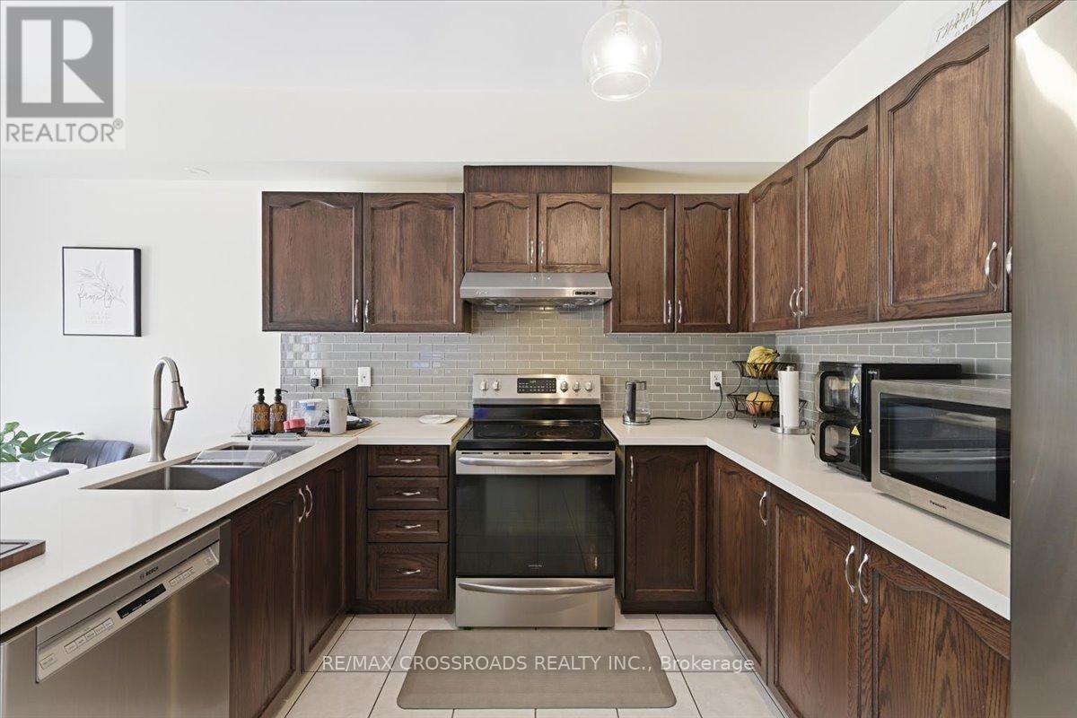 8 Culver Lane, Toronto, Ontario  M1X 2E2 - Photo 9 - E13521688