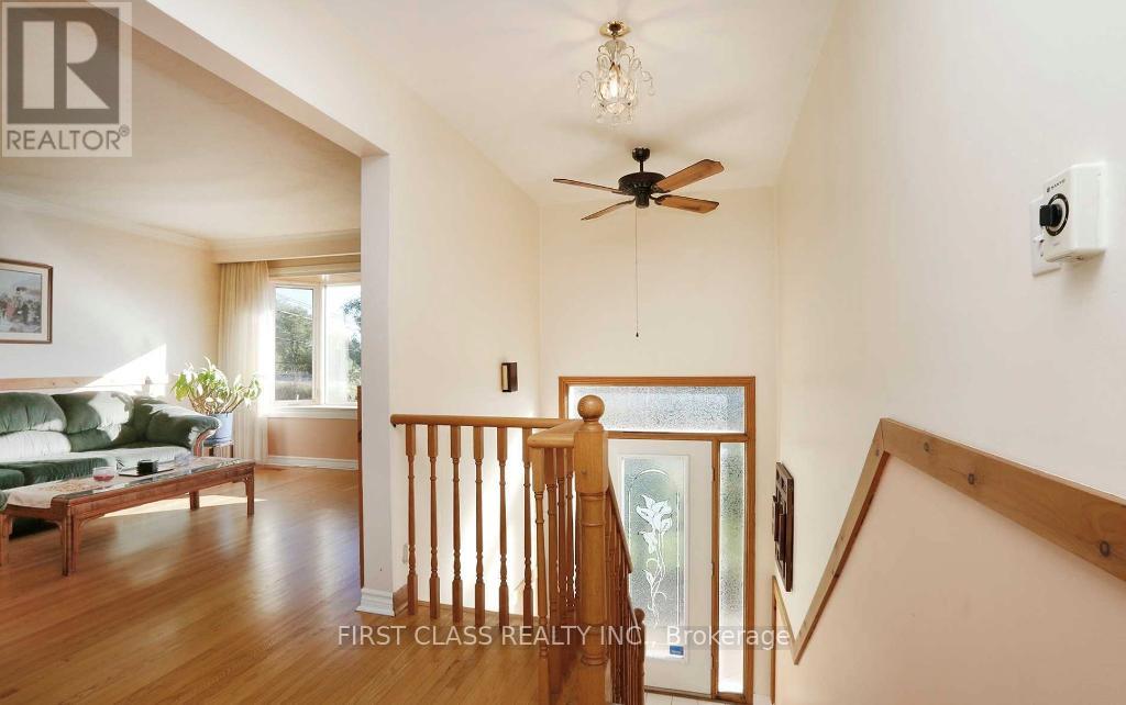 Main - 338 Conlins Road, Toronto, Ontario  L3R 2W1 - Photo 5 - E13521690