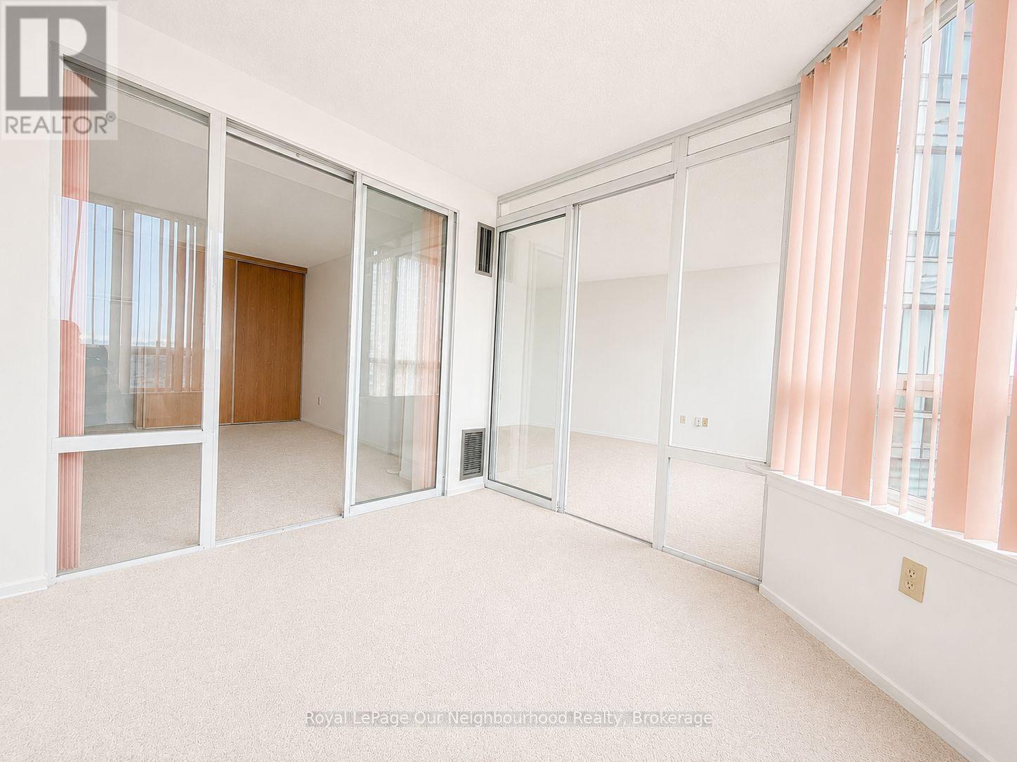 1103 - 330 Alton Towers Circle, Toronto, Ontario  M1V 5H3 - Photo 8 - E13516166