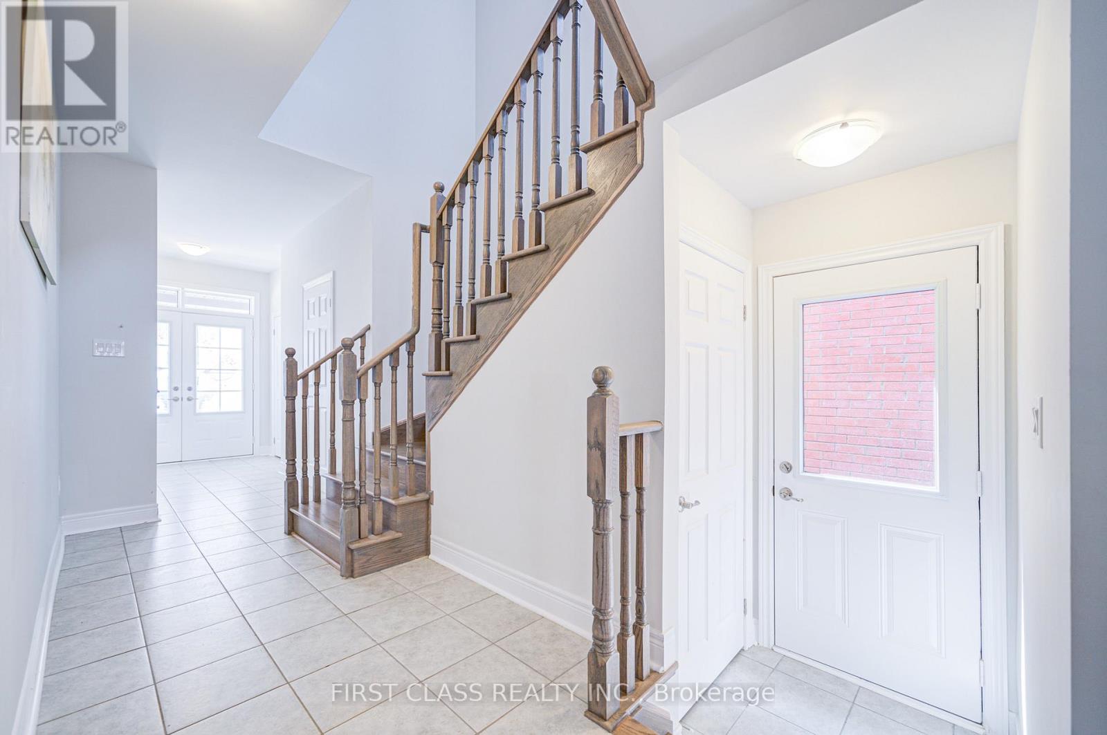 2nd Floor - 8 Nigh Drive, Markham, Ontario  L3S 0G4 - Photo 7 - N13521706