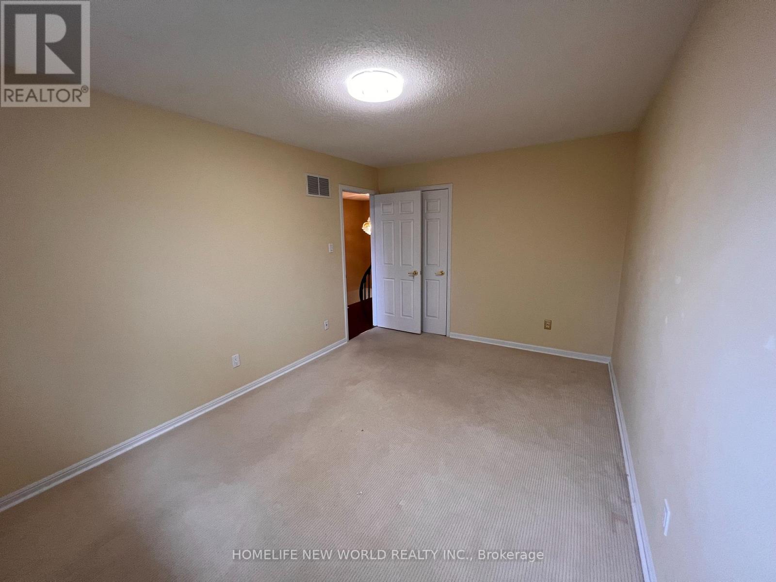 Unknown Address, ,    - Photo 24 - N13521756