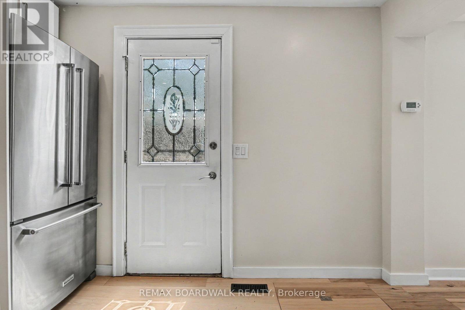 11 Abbott Street S, Smiths Falls, Ontario  K7A 4S1 - Photo 3 - X13520666