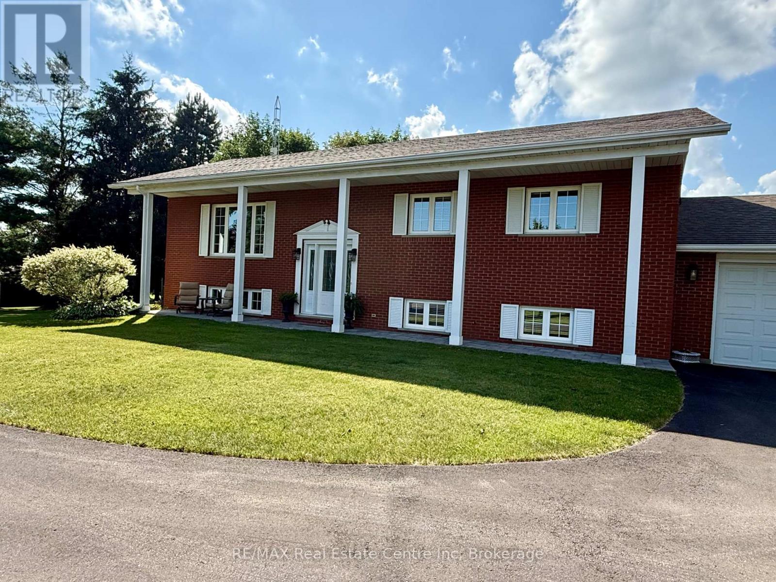 9098 27 Side Road, Erin, Ontario  N0B 1Z0 - Photo 4 - X13521724