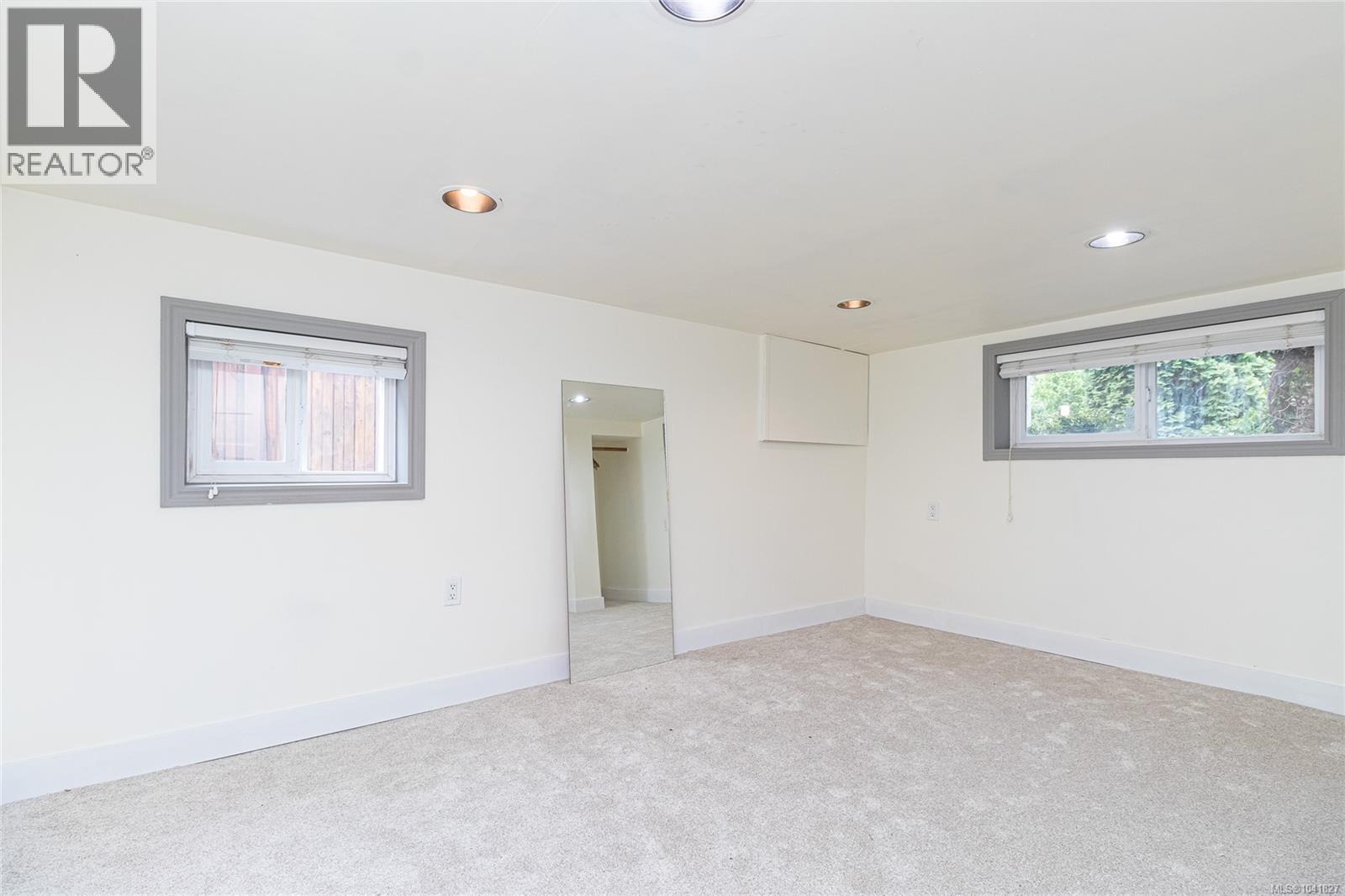 1730 Haultain St, Victoria, British Columbia  V8R 2L2 - Photo 37 - 1041827