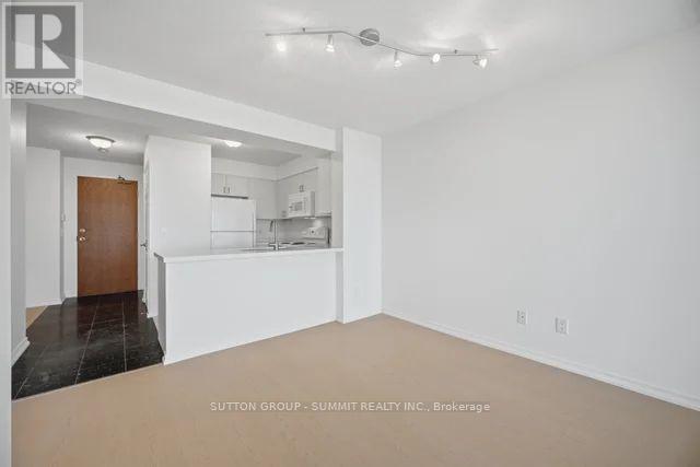 702 - 4889 Kimbermount Avenue, Mississauga, Ontario  L5M 7R9 - Photo 15 - W13521772