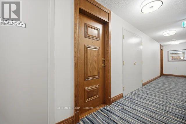 702 - 4889 Kimbermount Avenue, Mississauga, Ontario  L5M 7R9 - Photo 6 - W13521772