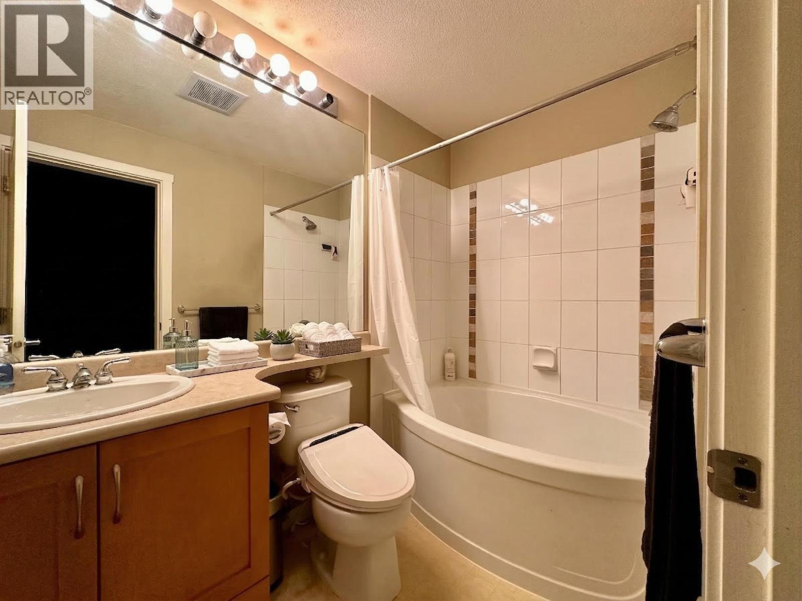 111 2969 Whisper Way, Coquitlam, British Columbia  V3E 3S8 - Photo 7 - R3142492