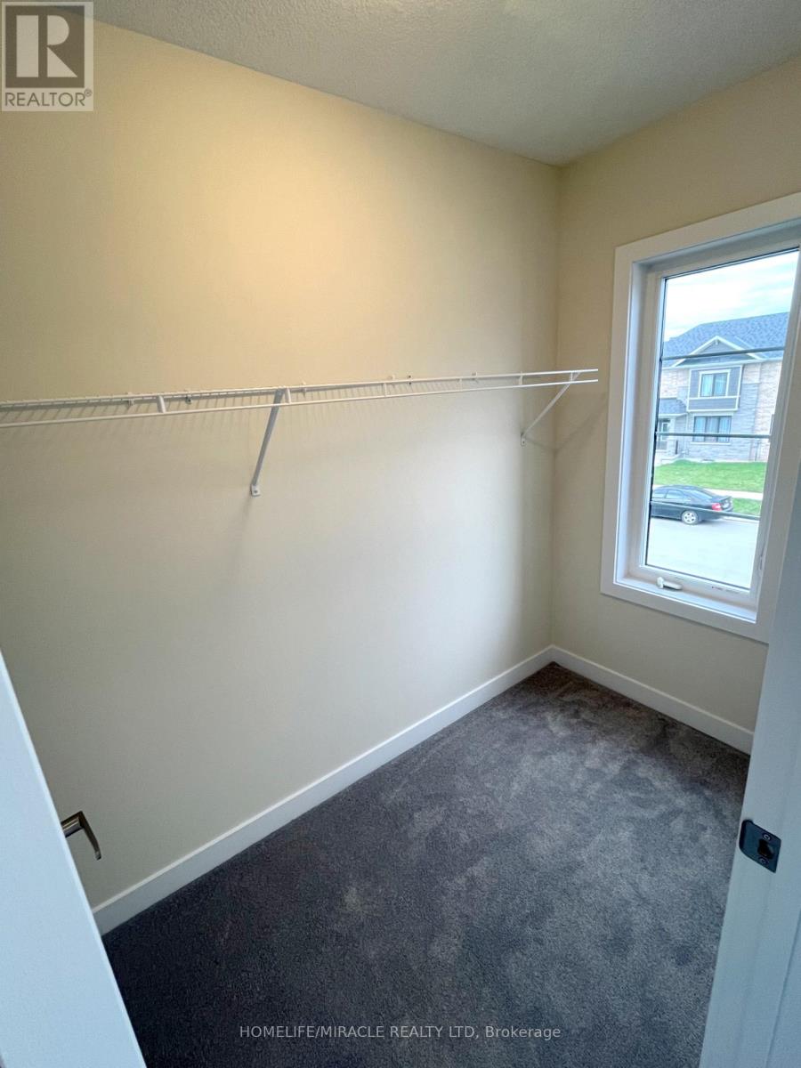 66 Aviron Crescent, Welland, Ontario  L3B 0M3 - Photo 23 - X13440072