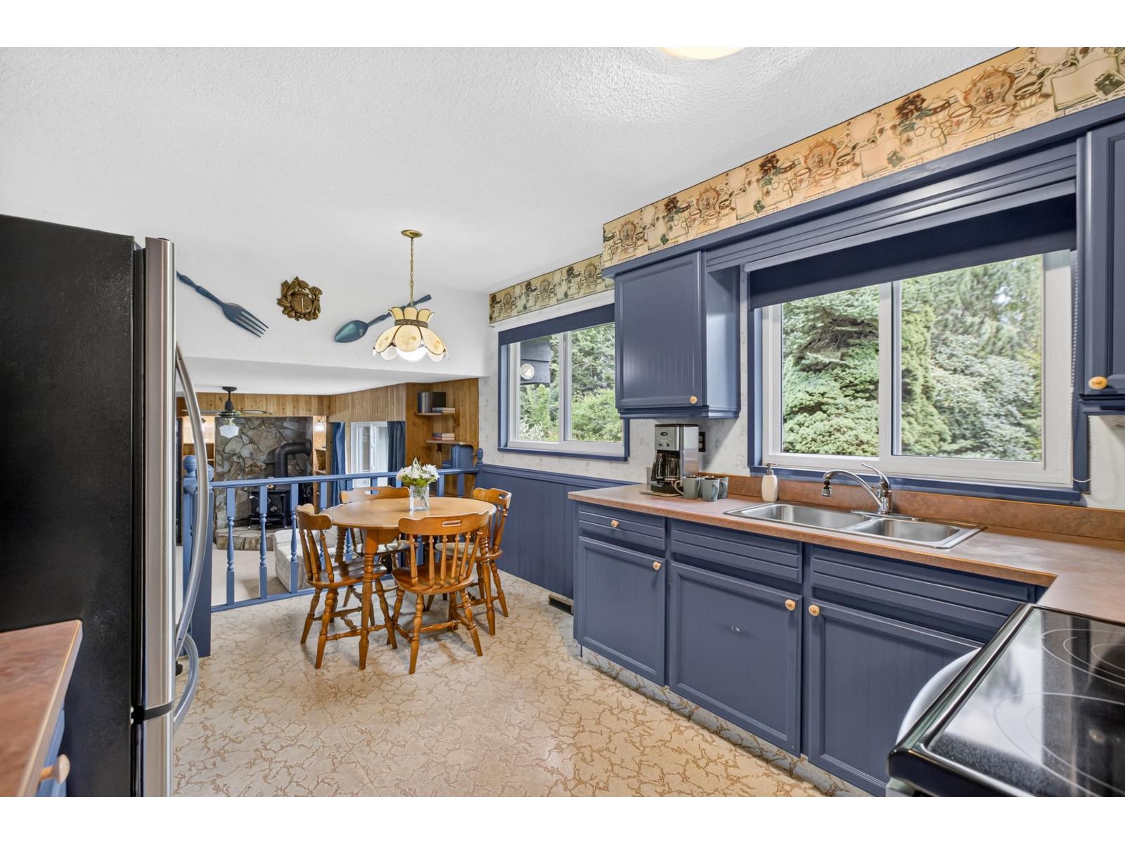 22979 71a Avenue, Langley, British Columbia  V2Y 2K1 - Photo 11 - R3142557