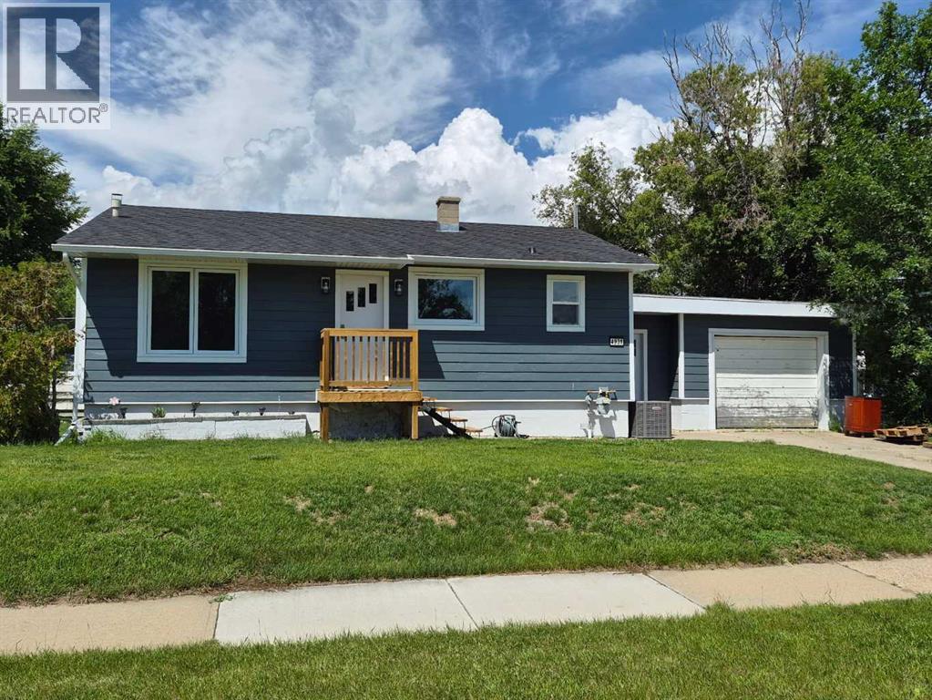 4931 54 Avenue, Taber, Alberta