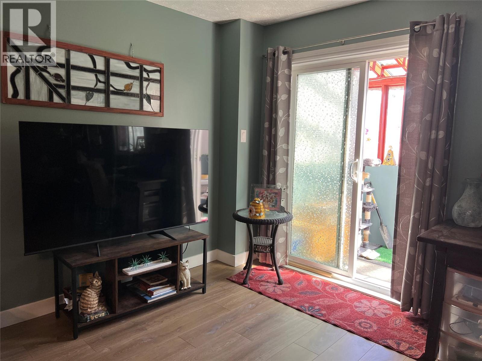 226 Spieker Avenue, Tumbler Ridge, British Columbia  V0C 2W0 - Photo 3 - 10392647