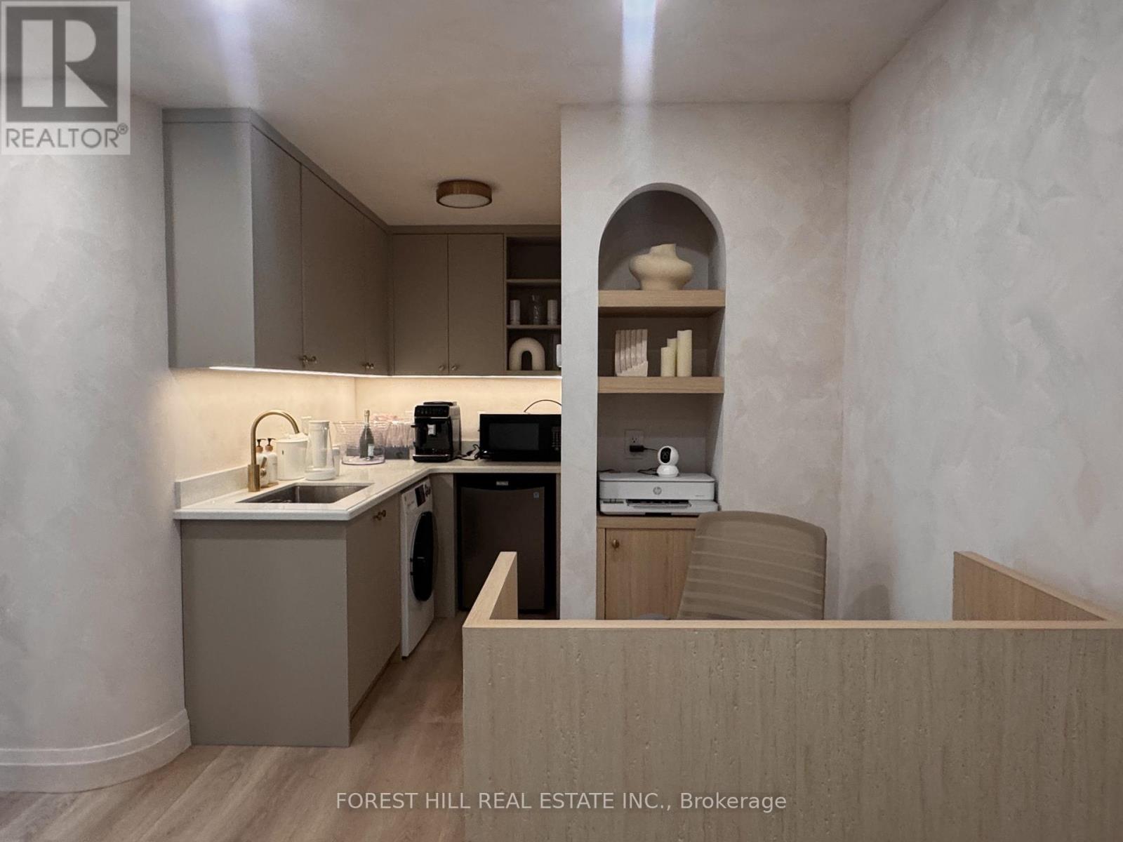 Room 2 - 315 Avenue Road, Toronto (Yonge-St. Clair), Ontario  M4V 2H2 - Photo 9 - C13521814