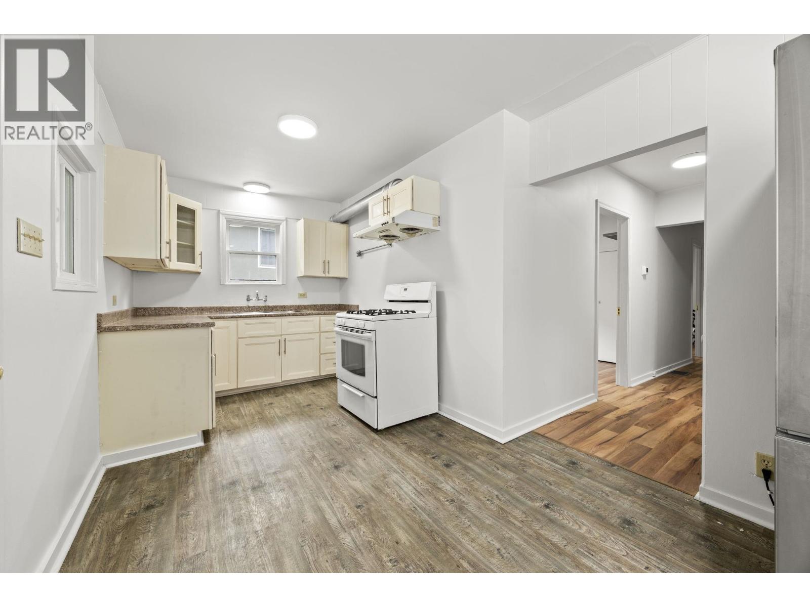 4736 Knight Street, Vancouver, British Columbia  V5N 3N2 - Photo 10 - R3142688