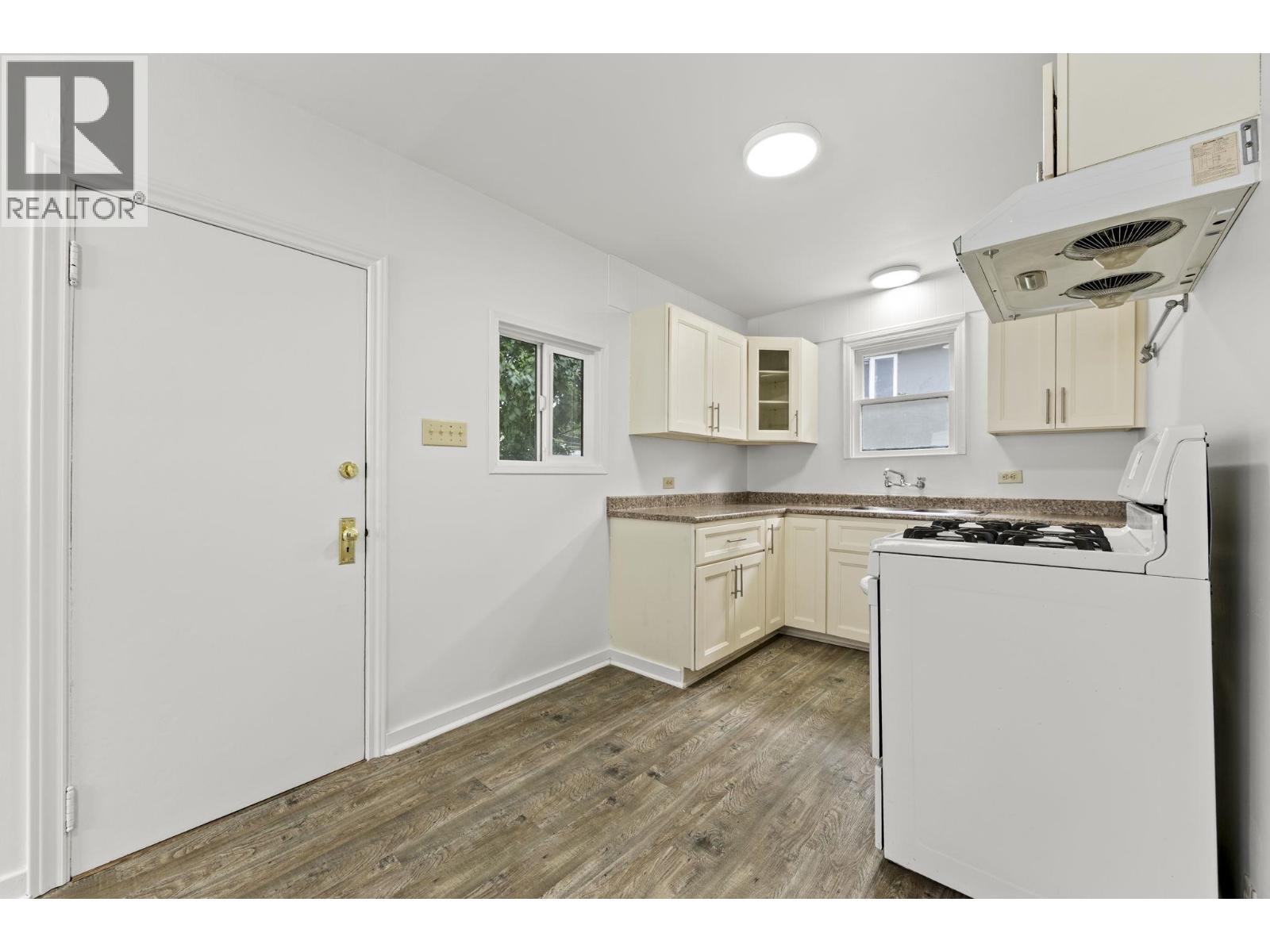 4736 Knight Street, Vancouver, British Columbia  V5N 3N2 - Photo 11 - R3142688