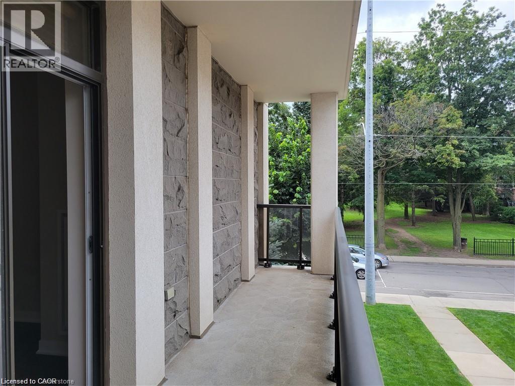 90 Charlton Avenue W Unit# 208, Hamilton, Ontario  L8P 2C3 - Photo 8 - 40844800