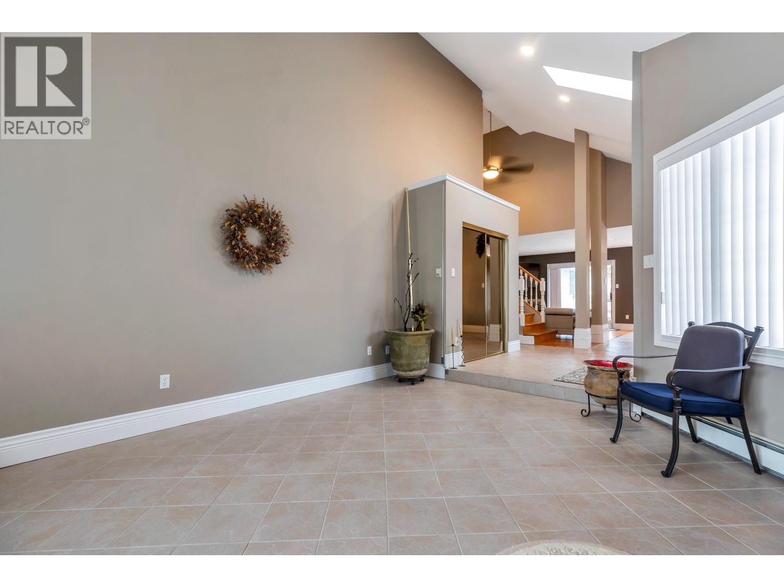 1372 Oxford Street, Coquitlam, British Columbia  V3P 1A2 - Photo 8 - R3142365