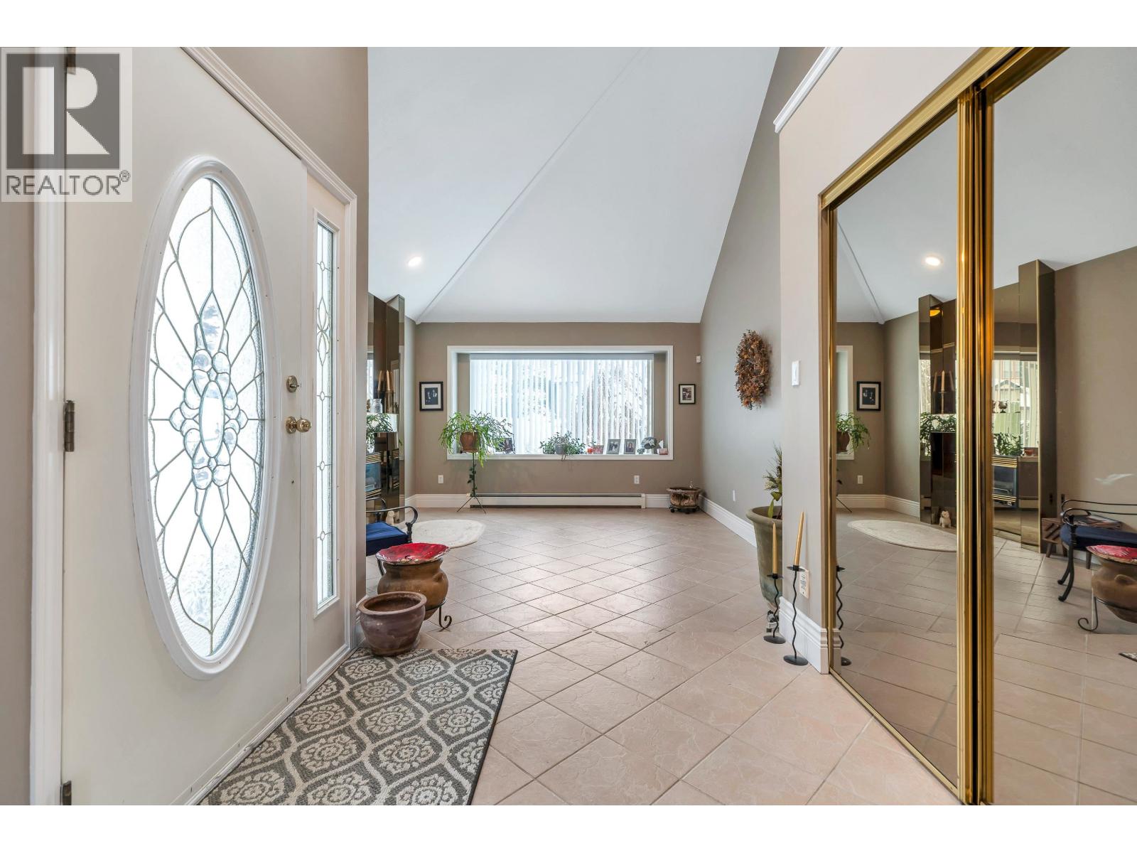 1372 Oxford Street, Coquitlam, British Columbia  V3P 1A2 - Photo 4 - R3142365